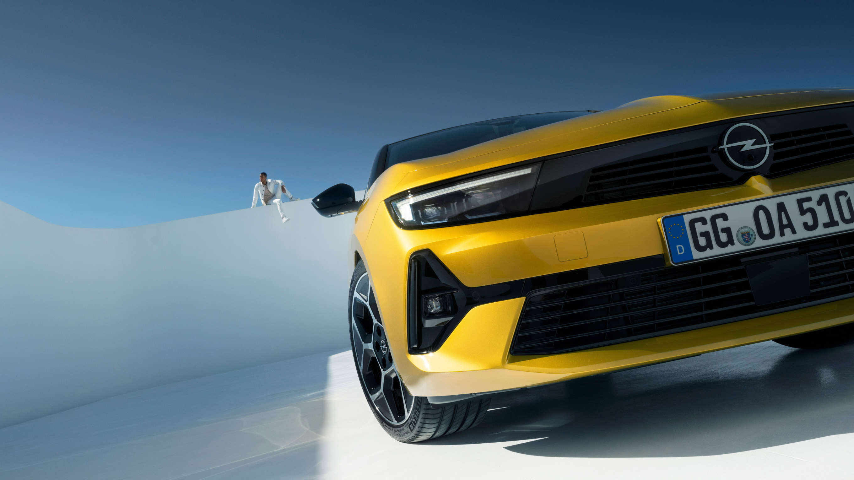 Нове покоління Opel Astra: впевнений, динамічний, електрифікований хетчбек